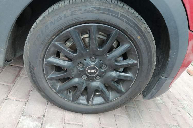 Used MINI 2016 1.5T COOPER Right Front Wheel Hub