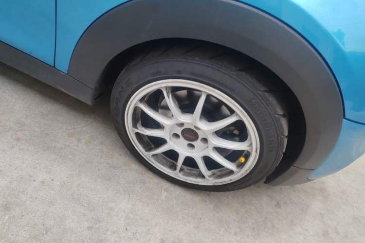 Used MINI 2016 2.0T COOPER S Right Front Wheel Hub