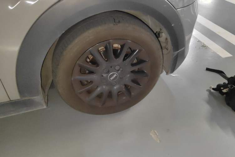 Used MINI 2016 1.5T COOPER Right Front Wheel Hub