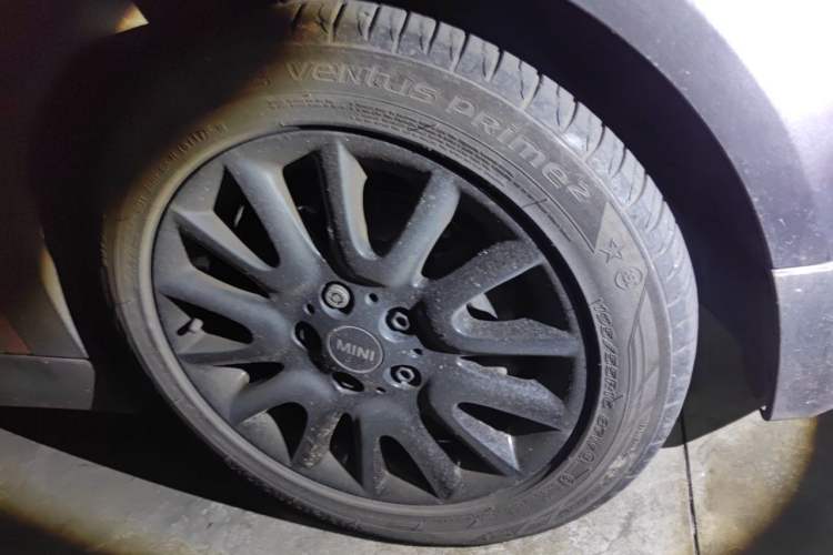 Used MINI 2016 1.5T COOPER Right Front Wheel Hub