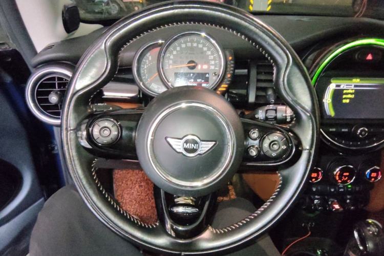 Used MINI 2016 1.5T COOPER SEVEN Steering Wheel