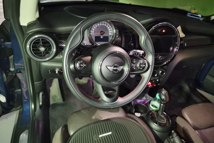 Used MINI 2016 2.0T COOPER S Pioneer Edition Steering Wheel