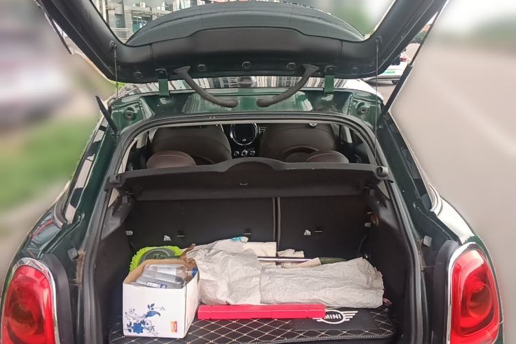 Used MINI 2016 2.0T COOPER S Five-Door Edition Trunk