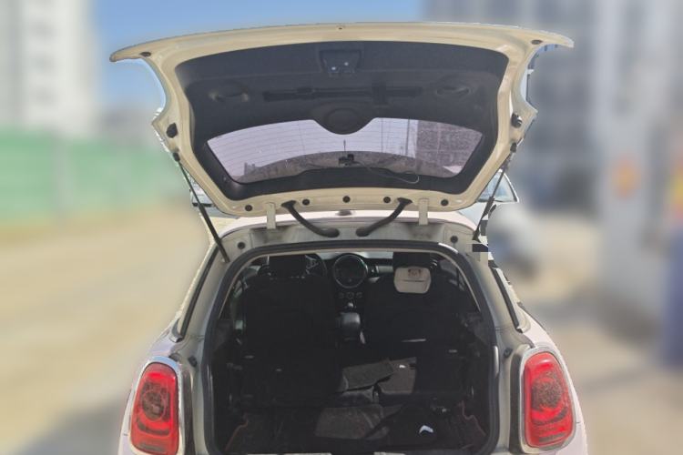 Used MINI 2016 1.5T COOPER Avant-Garde Trunk