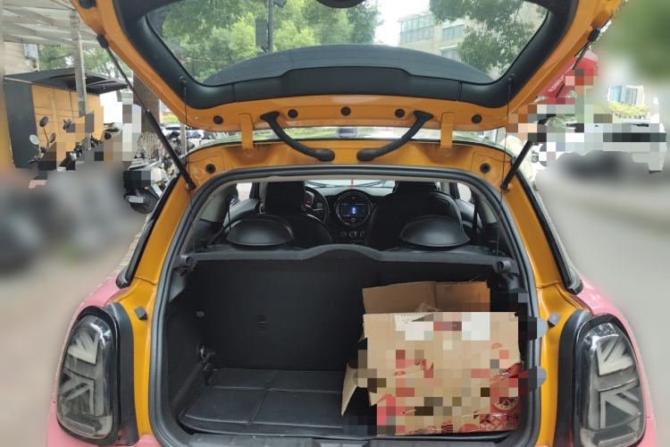 Used MINI 2016 1.2T ONE Pioneer Edition Trunk
