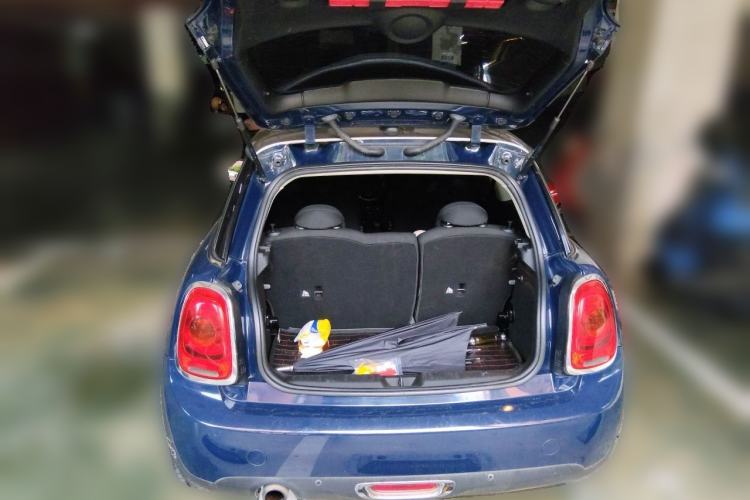 Used MINI 2016 1.5T COOPER SEVEN Trunk