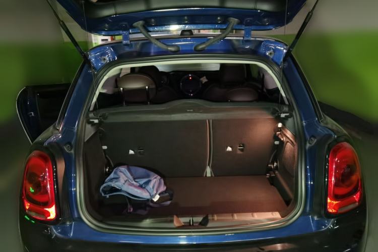 Used MINI 2016 2.0T COOPER S Pioneer Edition Trunk