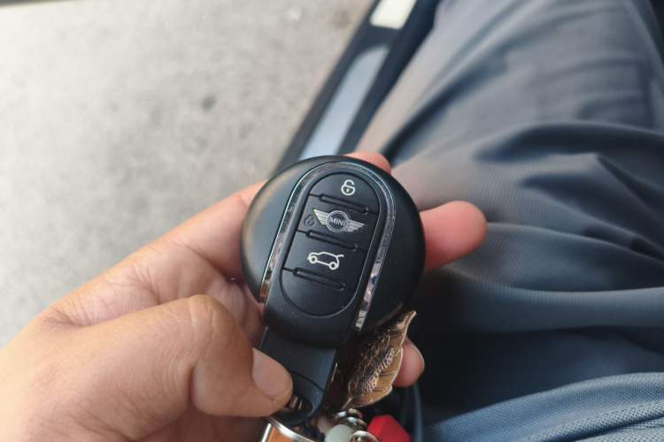 Used MINI 2016 1.5T COOPER Vehicle Key
