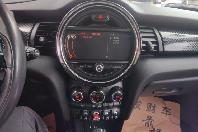 Used MINI 2016 2.0T COOPER S Pioneer Edition Audio And AC Panel