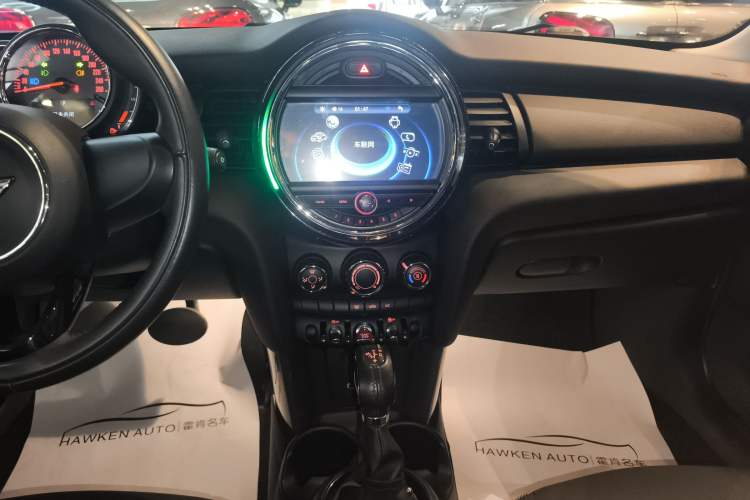 Used MINI 2016 1.2T ONE Five-Door Edition Audio And AC Panel