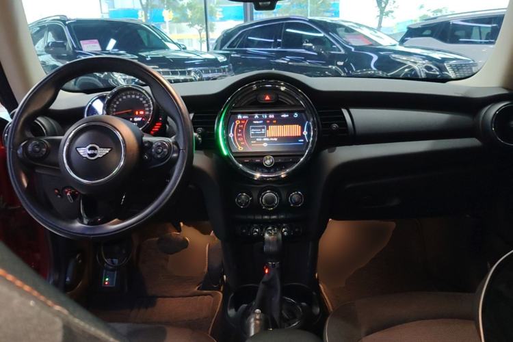 Used MINI 2016 1.2T ONE Pioneer Edition Center Console