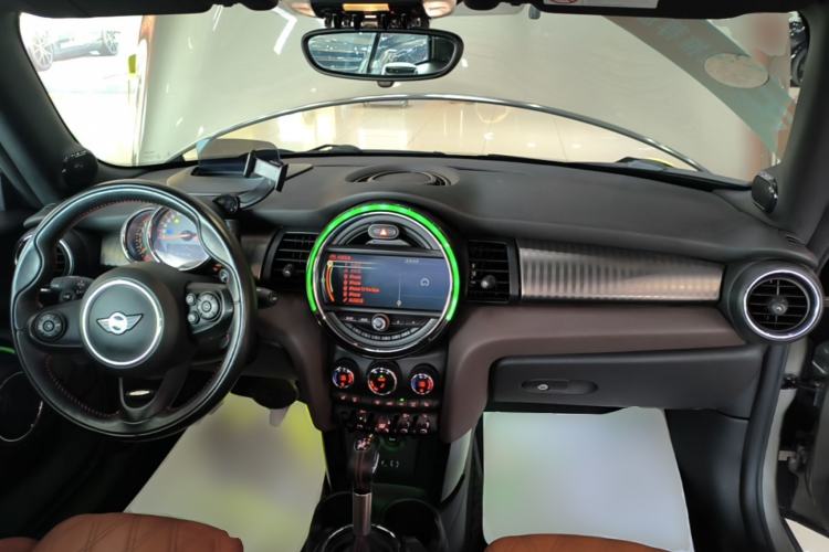 Used MINI 2016 2.0T COOPER S CABRIO Center Console