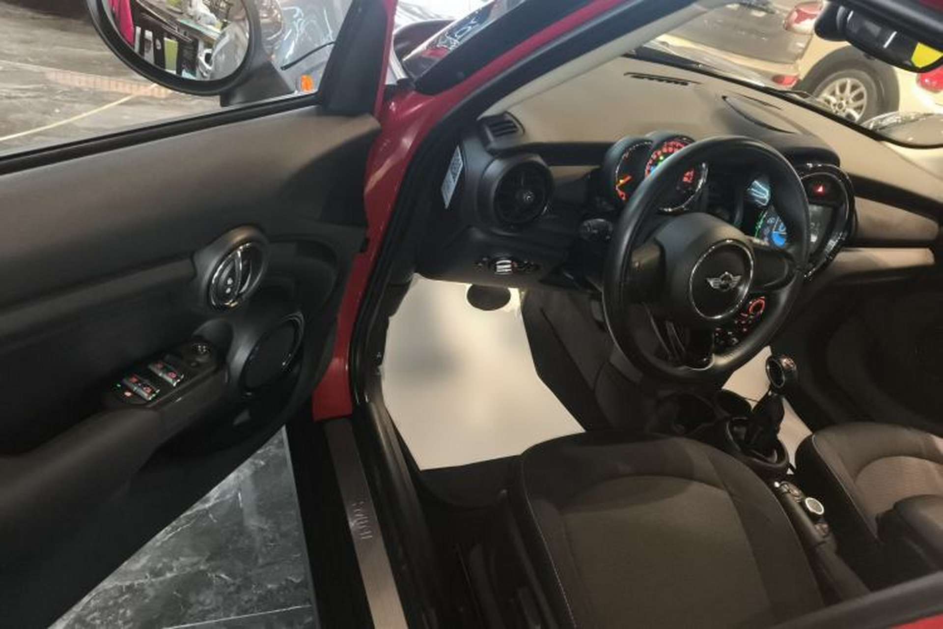 Used MINI 2016 1.2T ONE Five-Door Edition Driver Seat