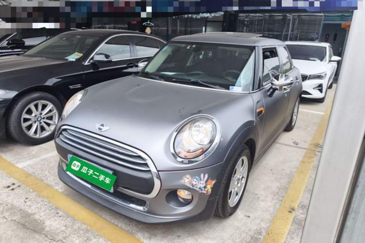 Used MINI 2016 1.2T ONE Five-Door Edition Guazi used car, China used car export, Used car for sale, Used cars, Cheapest cars for sale