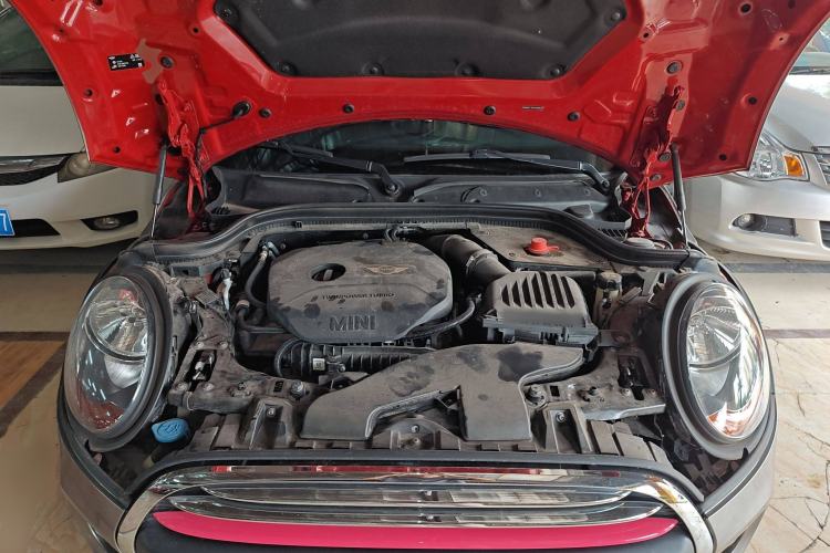 Used MINI 2016 1.2T ONE Pioneer Edition Five-Door Version Engine Bay