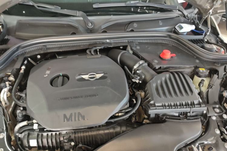 Used MINI 2016 2.0T COOPER S CABRIO Engine Bay