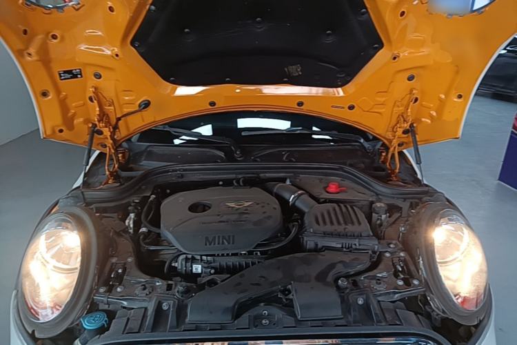 Used MINI 2016 1.2T ONE Pioneer Edition Engine Bay