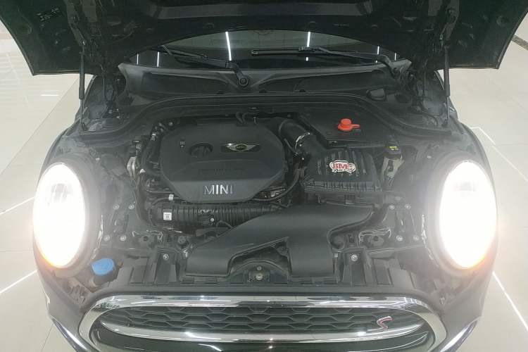 Used MINI 2016 2.0T COOPER S Engine Bay