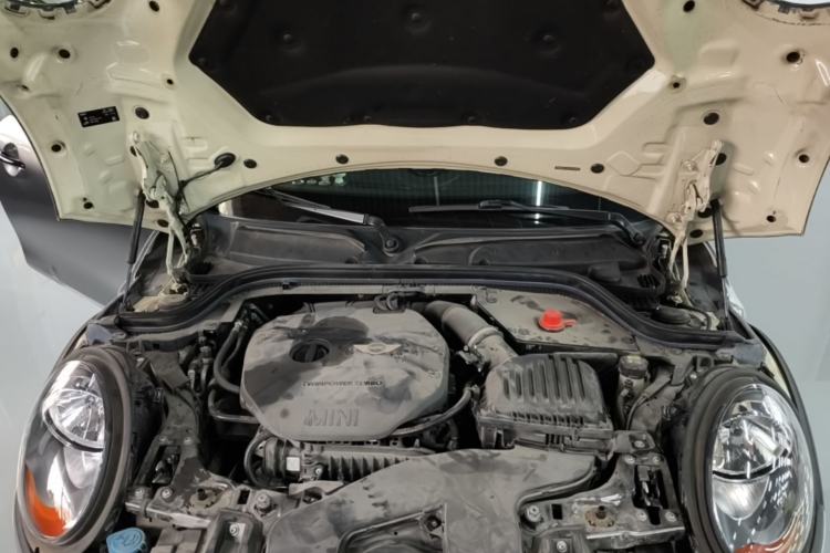 Used MINI 2016 1.5T COOPER Engine Bay