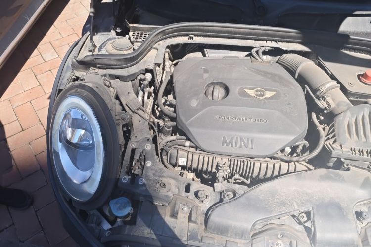 Used MINI 2016 2.0T COOPER S Pioneer Edition Engine Bay Right