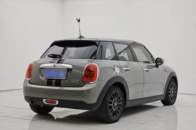 Used MINI 2016 1.5T COOPER Five-Door Edition Exterior 7