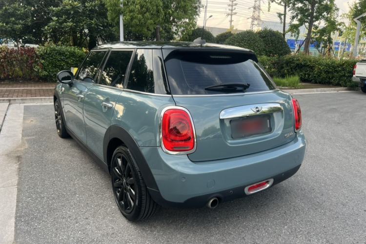 Used MINI 2016 1.5T COOPER Pioneer Edition Five-Door Model Exterior 8