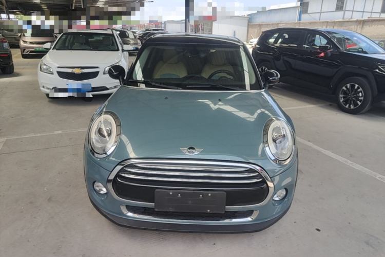 Used MINI 2016 1.5T COOPER Pioneer Edition Five-Door Model Front