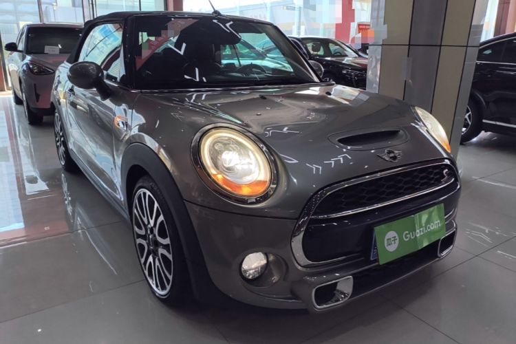 Used MINI 2016 2.0T COOPER S CABRIO Front Right 45 Deg
