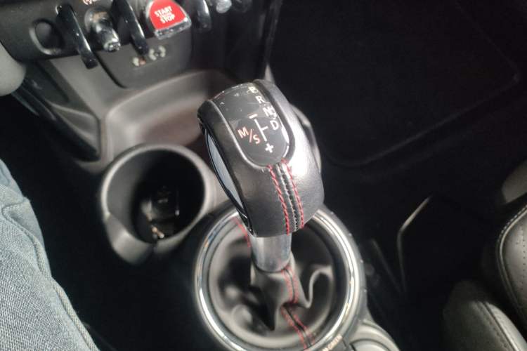 Used MINI 2016 2.0T COOPER S CABRIO Gear Lever