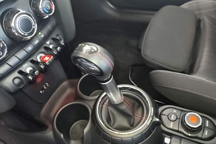 Used MINI 2016 2.0T COOPER S Gear Lever