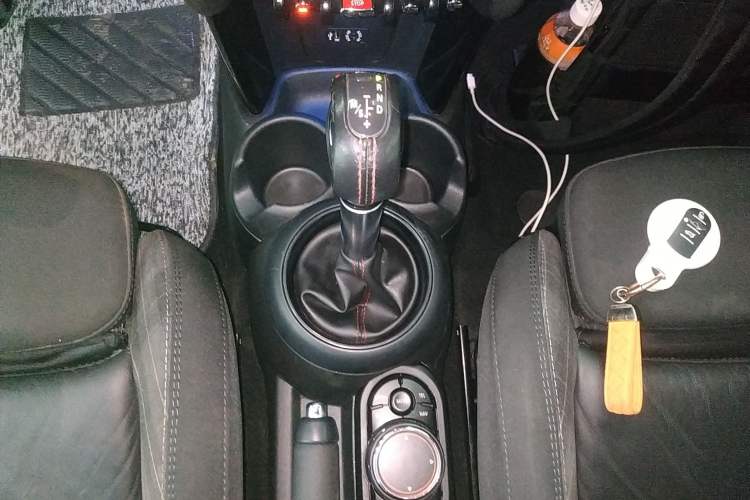 Used MINI 2016 2.0T COOPER S Gear Lever