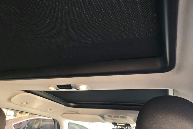 Used MINI 2016 1.5T COOPER Five-Door Edition Headliner