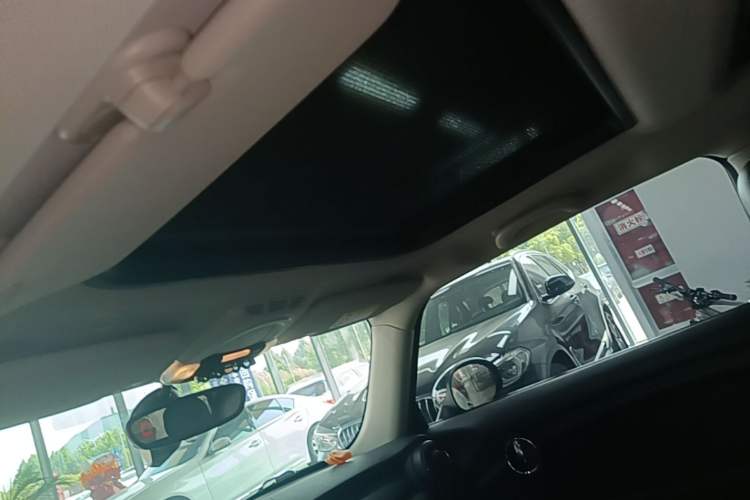 Used MINI 2016 1.2T ONE Pioneer Edition Headliner
