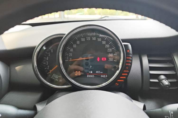 Used MINI 2016 1.2T ONE Pioneer Edition Five-Door Version Instrument Cluster