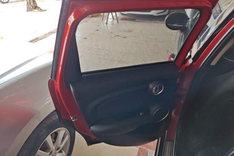 Used MINI 2016 1.2T ONE Pioneer Edition Five-Door Version Interior 8