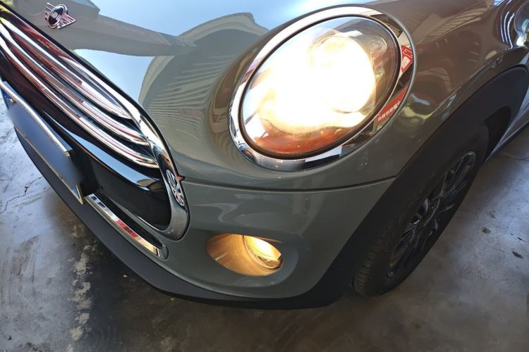 Used MINI 2016 1.5T COOPER Five-Door Edition Left Front Headlight