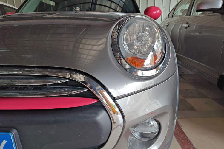 Used MINI 2016 1.2T ONE Pioneer Edition Five-Door Version Left Front Headlight