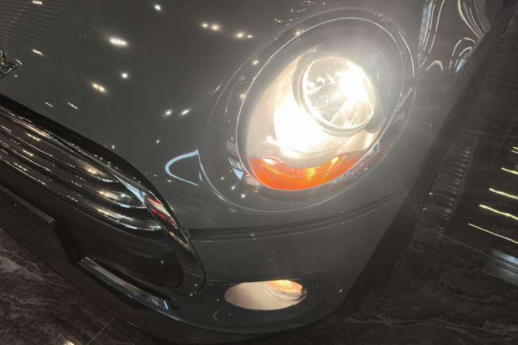 Used MINI 2016 1.2T ONE Five-Door Edition Left Front Headlight