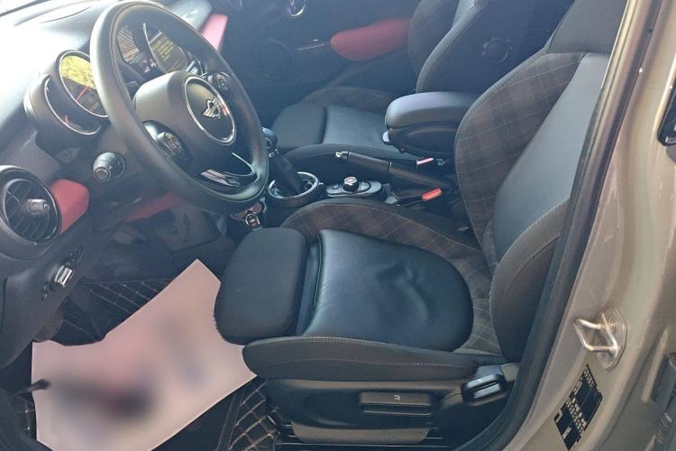 Used MINI 2016 1.5T COOPER Five-Door Edition Left Front Seat