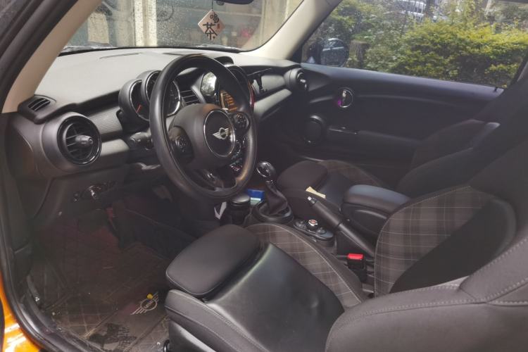 Used MINI 2016 1.5T COOPER Left Front Seat