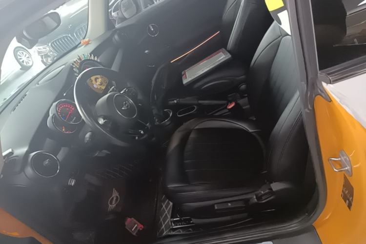 Used MINI 2016 1.2T ONE Pioneer Edition Left Front Seat