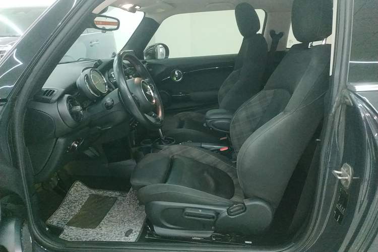 Used MINI 2016 2.0T COOPER S Left Front Seat