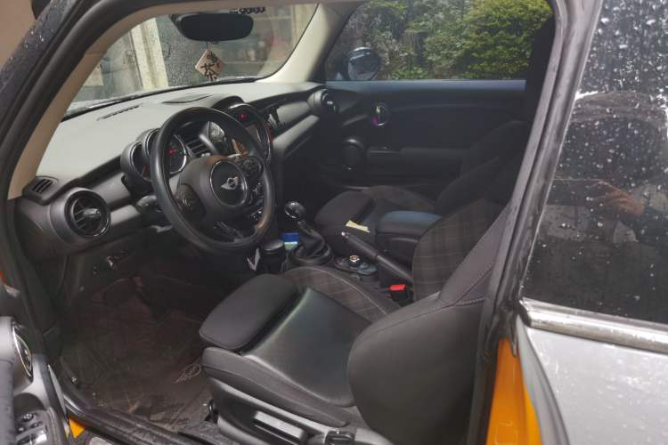 Used MINI 2016 1.5T COOPER Left Rear Seat