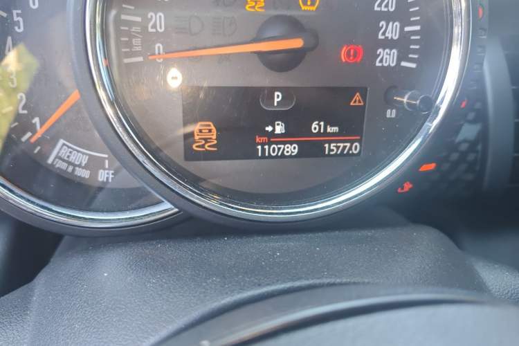 Used MINI 2016 2.0T COOPER S Pioneer Edition Odometer Close Up