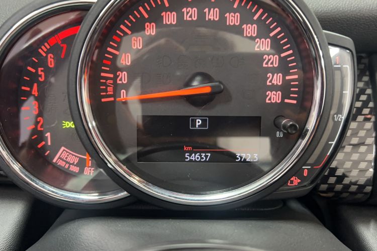 Used MINI 2016 2.0T COOPER S CABRIO Odometer Close Up