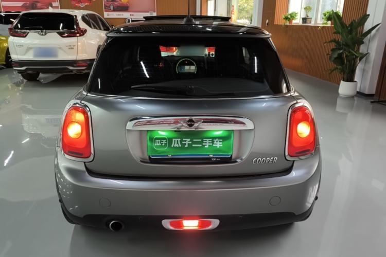 Used MINI 2016 1.5T COOPER Rear