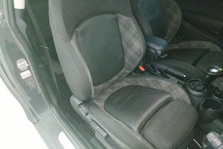 Used MINI 2016 2.0T COOPER S Right Front Seat