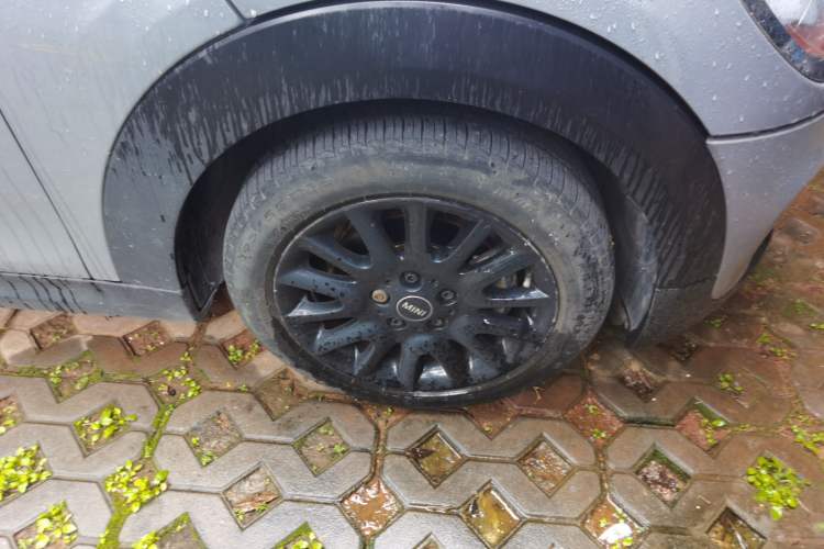 Used MINI 2016 1.5T COOPER Right Front Wheel Hub