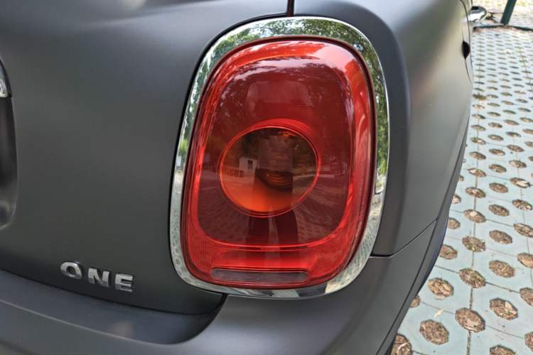 Used MINI 2016 1.2T ONE Pioneer Edition Five-Door Version Right Rear Taillight