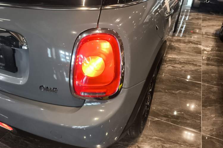 Used MINI 2016 1.2T ONE Five-Door Edition Right Rear Taillight